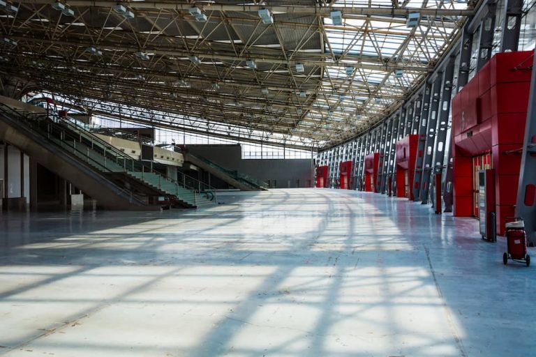 Diseño y construcción de naves industriales: claves técnicas para proyectos eficientes y duraderos